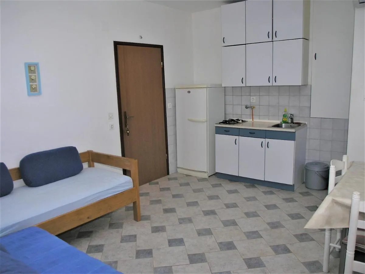 Vala Apartmani Bibinje 0*,