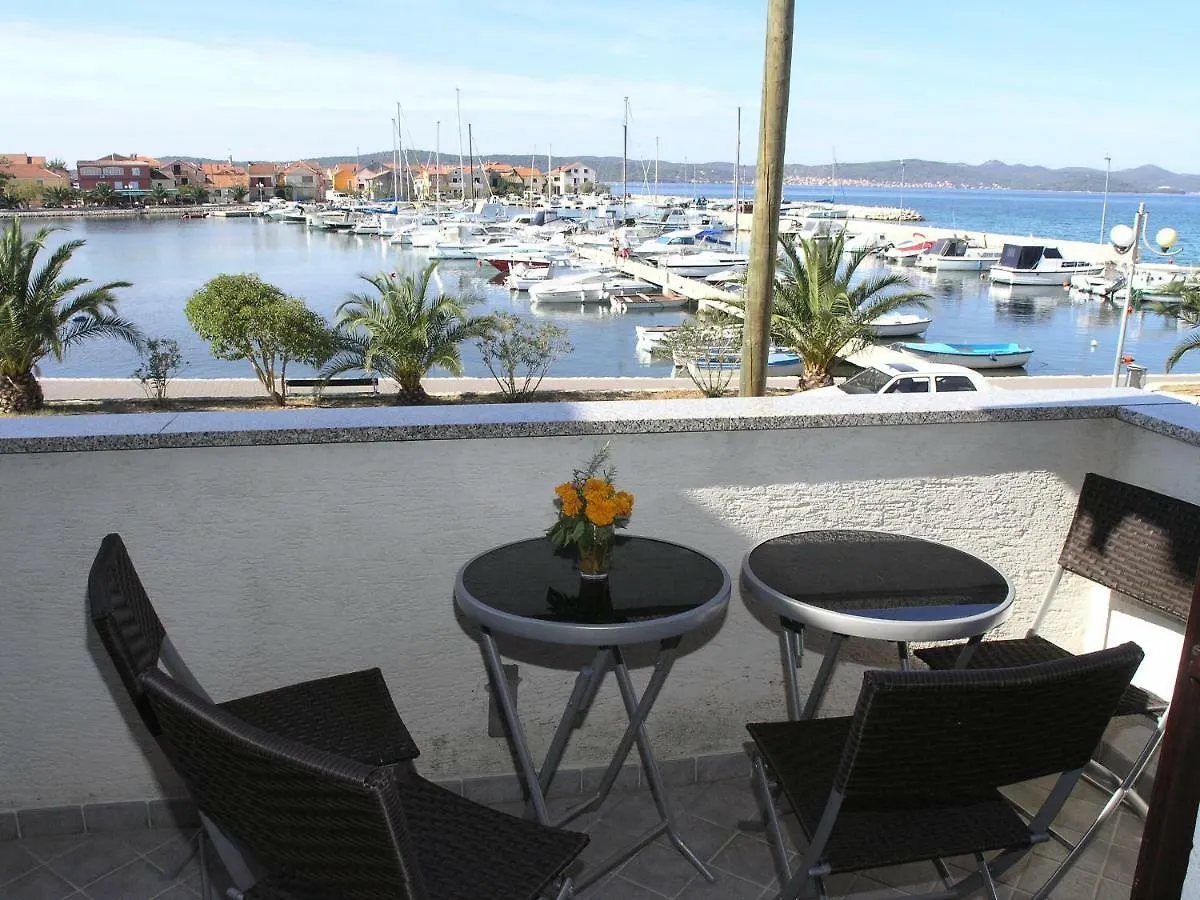 Vala Apartmani Bibinje Apartament